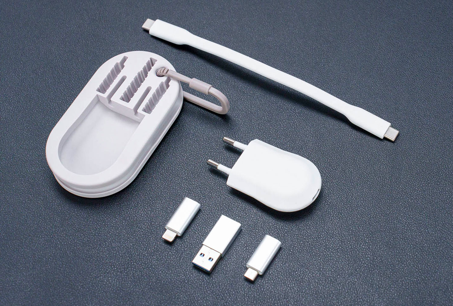 Einzelteile und Zubehör des meori Plug Ladesets